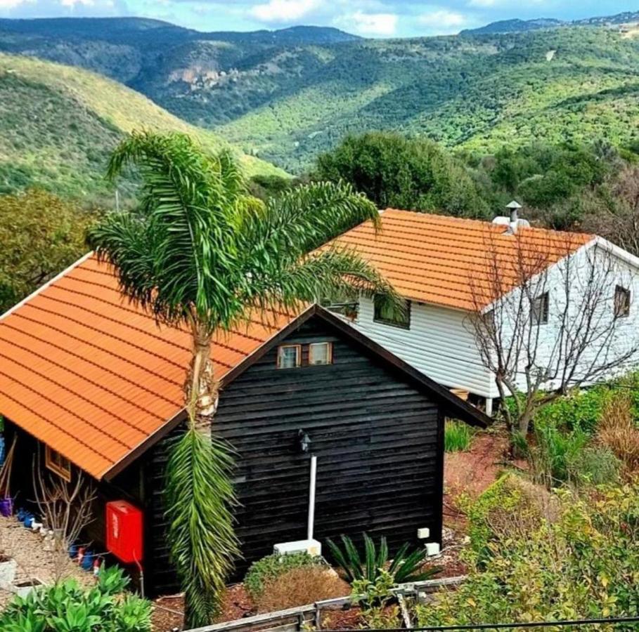 Villa Tal Nof Cabins Manot Exterior foto