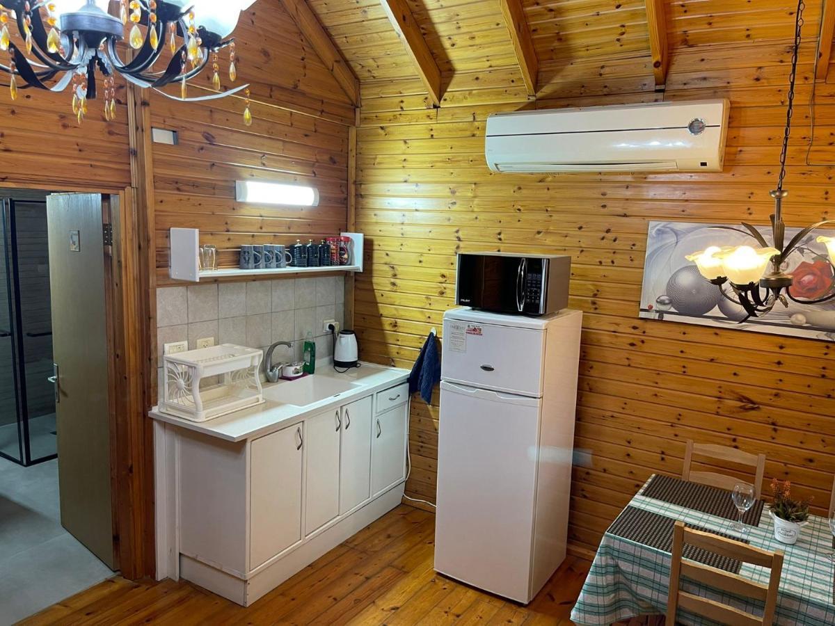 Villa Tal Nof Cabins Manot Exterior foto
