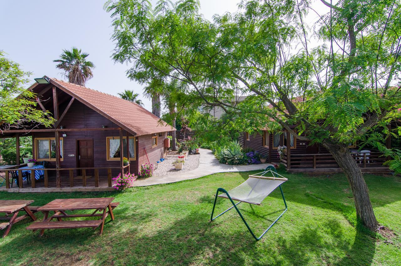 Villa Tal Nof Cabins Manot Exterior foto